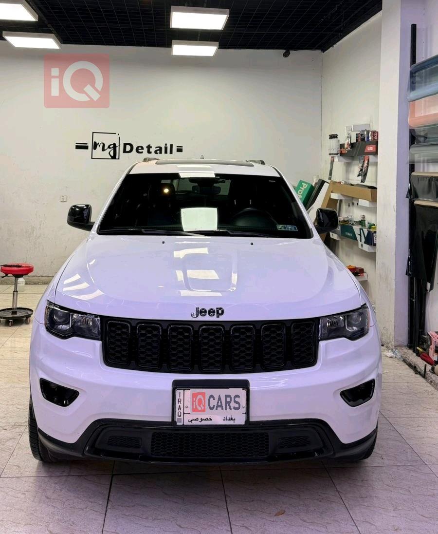 جيب جراند شيروكي